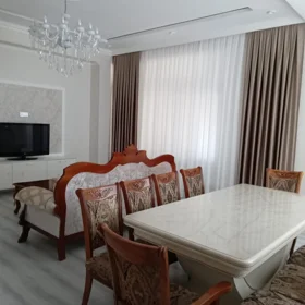 Baku-da 150.0 m2 mənzil kirayə verilir - Şəkil 2