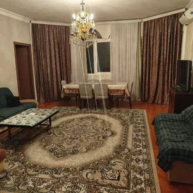 Baku-da 141.0 m2 mənzil kirayə verilir - Şəkil 2