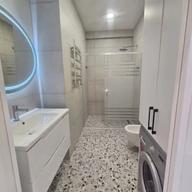In Baku 80.0 m² apartment is for rent - Image 4
