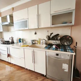In Baku 150.0 m² apartment is for rent - Image 2