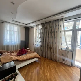 In Baku 100.0 m² apartment is for rent - Image 4