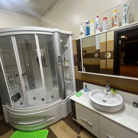 In Baku 100.0 m² apartment is for rent - Image 5