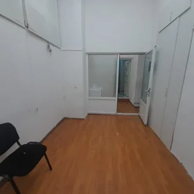 In Baku 110.0 m² commercial is for rent - Image 3