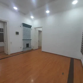 In Baku 110.0 m² commercial is for rent - Image 4