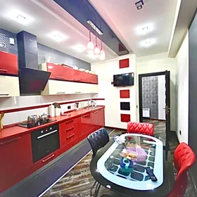 In Baku 135.0 m² apartment is for rent - Image 5