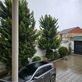 In Baku 450.0 m² house with 6.0 rooms is for sale - Image 2