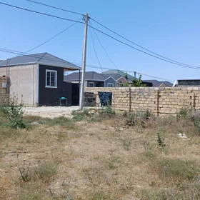 Baku-da nan sot torpaq satılır - Şəkil 2