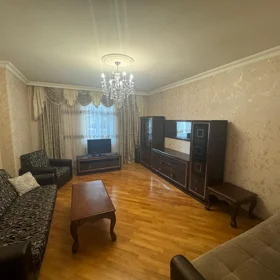 Baku-da 70.0 m2 mənzil kirayə verilir - Şəkil 2