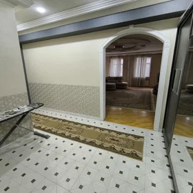In Baku 100.0 m² apartment is for sale - Image 4
