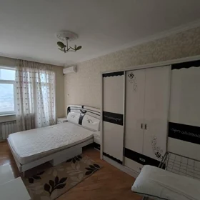 In Baku 100.0 m² apartment is for sale - Image 3