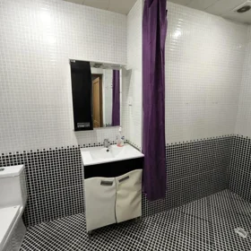 In Baku 100.0 m² apartment is for sale - Image 5
