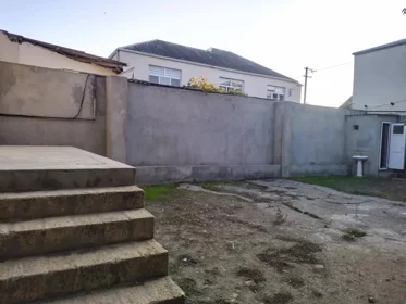Baku-da nan sot torpaq satılır - Şəkil 3