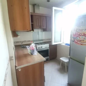 Baku-da 35.0 m2 mənzil kirayə verilir - Şəkil 3