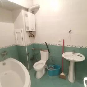 Baku-da 35.0 m2 mənzil kirayə verilir - Şəkil 5