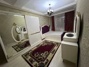 Baku-da 78.0 m2 mənzil kirayə verilir - Şəkil 2