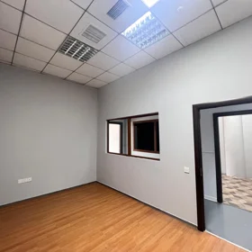 Baku-da 135.0 m2 ofis kirayə verilir - Şəkil 4