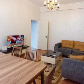 Baku-da 70.0 m2 mənzil kirayə verilir - Şəkil 3