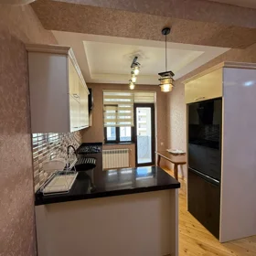 Baku-da 65.0 m2 mənzil kirayə verilir - Şəkil 2
