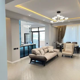 In Baku 130.0 m² apartment is for rent - Image 2