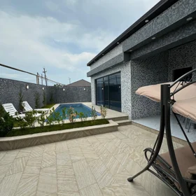 In Baku 100.0 m² house with 4.0 rooms is for rent - Image 4