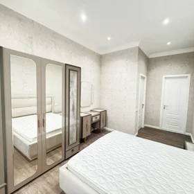 Baku-da 120.0 m2 mənzil kirayə verilir - Şəkil 2