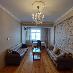 Baku-da 70.0 m2 mənzil kirayə verilir - Şəkil 2