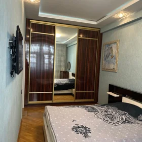 In Baku 70.0 m² apartment is for rent - Image 4