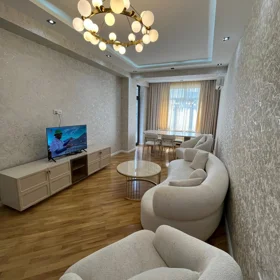 In Baku 145.0 m² apartment is for sale - Image 2
