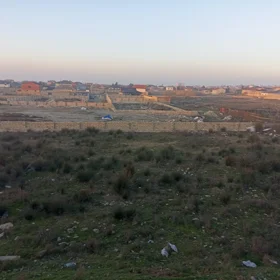 Baku-da nan sot torpaq satılır - Şəkil 4