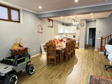 In Baku 250.0 m² house with 5.0 rooms is for sale - Image 5