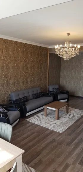 Baku-da 127.0 m2 mənzil kirayə verilir - Şəkil 2
