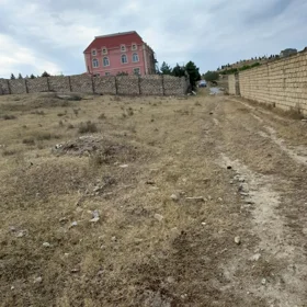 Baku-da nan sot torpaq satılır - Şəkil 2