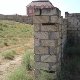 Baku-da nan sot torpaq satılır - Şəkil 4