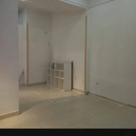 In Baku 70.0 m² commercial is for rent - Image 3