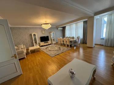 Baku-da 450.0 m2 mənzil satılır - Şəkil 2