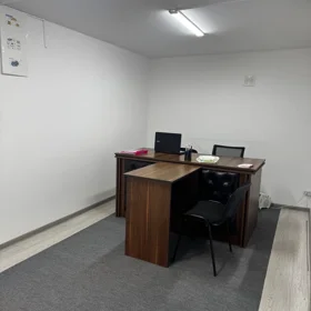 Baku-da 20.0 m2 ofis kirayə verilir - Şəkil 3
