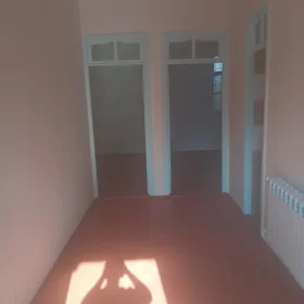 nan-da 3.0 otaqlı 5.0 m2 bağ kirayə verilir - Şəkil 4