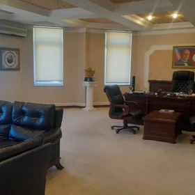 Baku-da 270.0 m2 ofis kirayə verilir - Şəkil 2