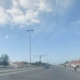 Baku-da nan sot torpaq satılır - Şəkil 3