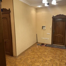 Baku-da 130.0 m2 mənzil kirayə verilir - Şəkil 4