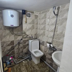 Baku-da 25.0 m2 ofis kirayə verilir - Şəkil 2