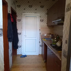 In Baku 50.0 m² house with 2.0 rooms is for rent - Изображение 2