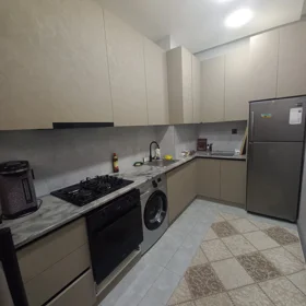 Baku-da 78.0 m2 mənzil satılır - Şəkil 2