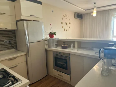In Baku 135.0 m² apartment is for rent - Image 3