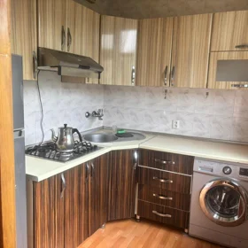 Baku-da 50.0 m2 mənzil kirayə verilir - Şəkil 3