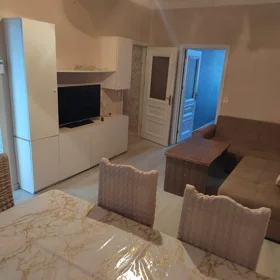 Baku-da 50.0 m2 mənzil kirayə verilir - Şəkil 2