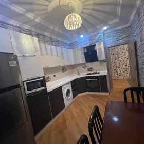 Baku-da 90.0 m2 mənzil kirayə verilir - Şəkil 3