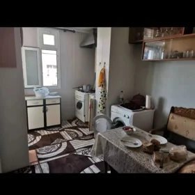 In Baku 60.0 m² apartment is for rent - Image 3