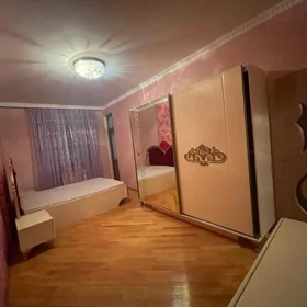 Baku-da 90.0 m2 mənzil kirayə verilir - Şəkil 2