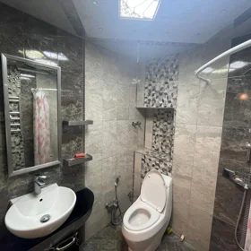 Baku-da 90.0 m2 mənzil kirayə verilir - Şəkil 5